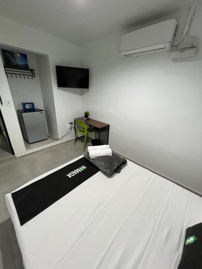 Nomada Beach Hostel- Isla Verde San Juan Dış mekan fotoğraf