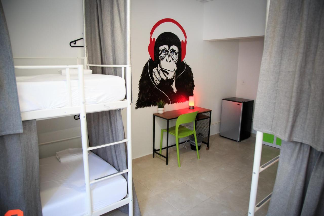 Nomada Beach Hostel- Isla Verde San Juan Dış mekan fotoğraf
