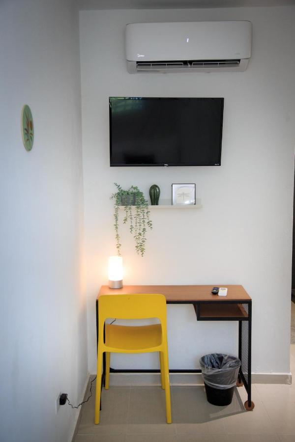 Nomada Beach Hostel- Isla Verde San Juan Dış mekan fotoğraf