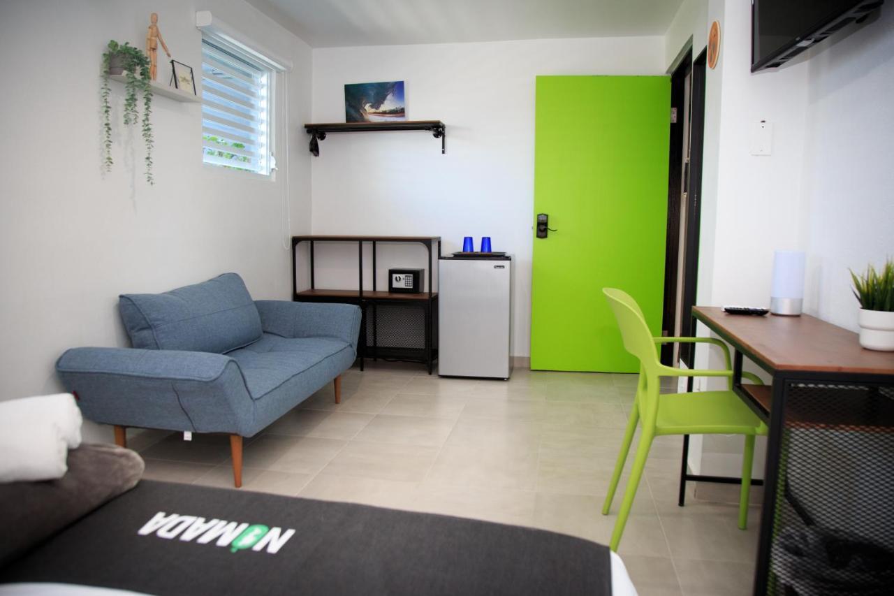 Nomada Beach Hostel- Isla Verde San Juan Dış mekan fotoğraf