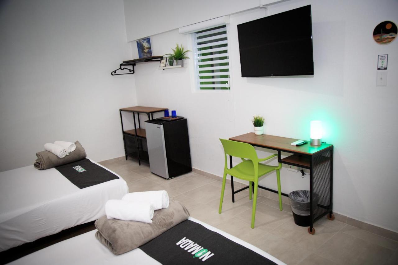 Nomada Beach Hostel- Isla Verde San Juan Dış mekan fotoğraf